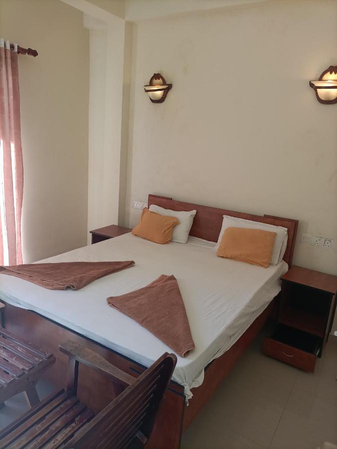 Pinki Nest Hotel Mirissa Kültér fotó