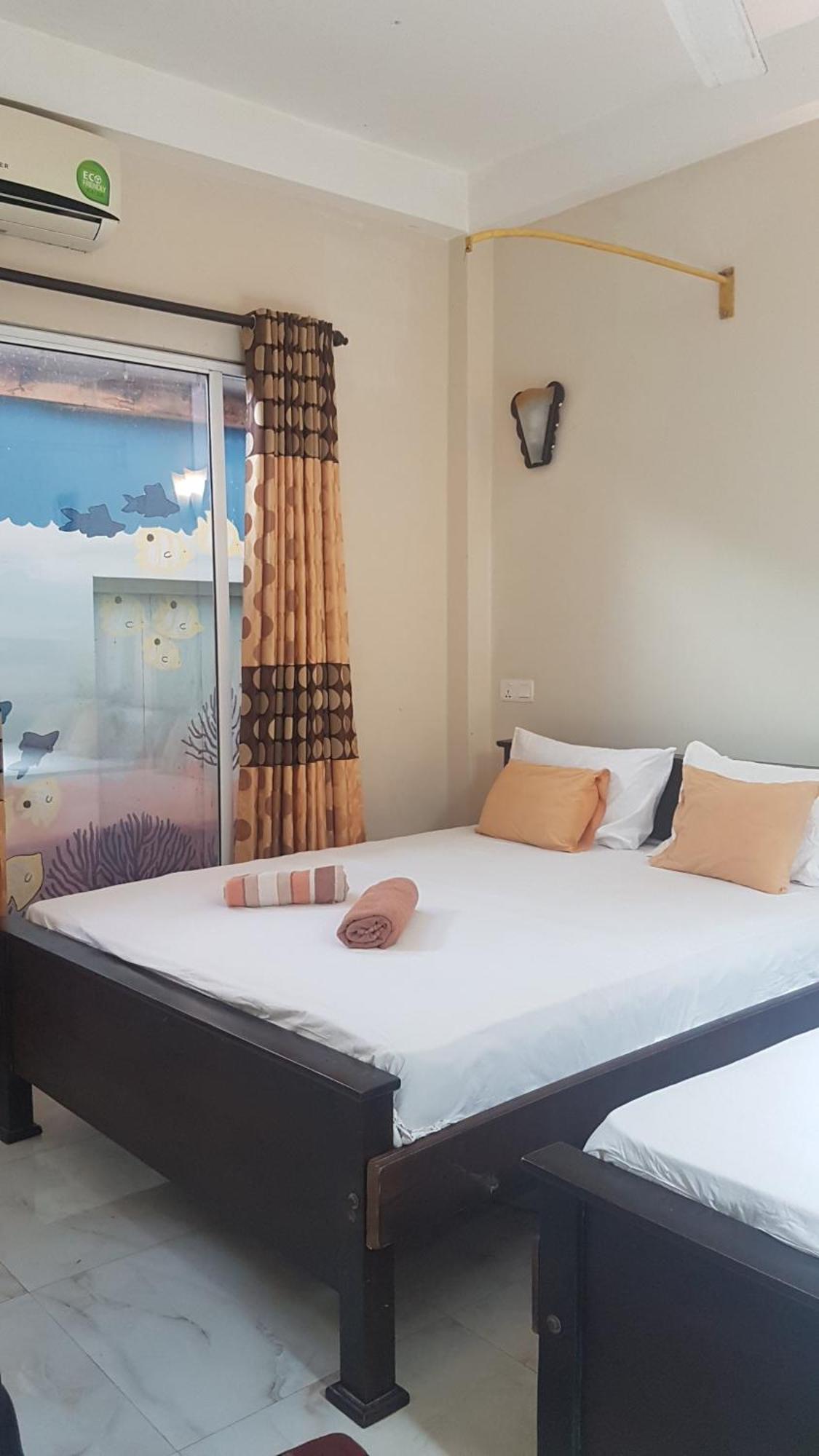 Pinki Nest Hotel Mirissa Kültér fotó